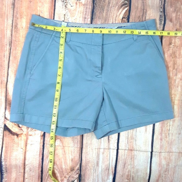 J Crew Broken In Chino shorts size 8 - Picture 5 of 7